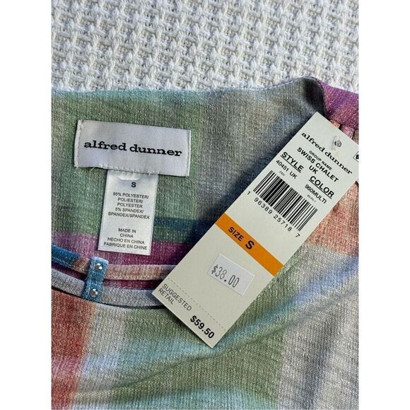 Alfred Dunner Women’s Small Swiss Chalet Checkered Round Neck 3/4 Sleeve Top - Picture 3 of 7